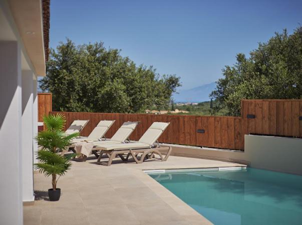 Galadriel With Private Pool & Jacuzzi *